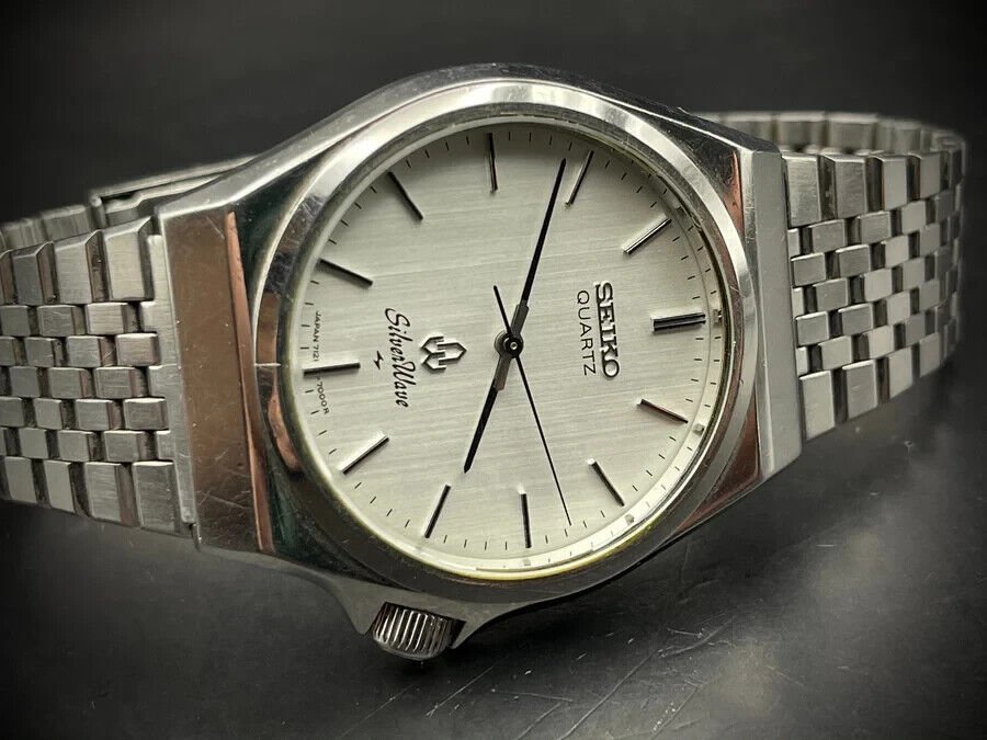 Vintage Seiko SilverWave Quartz Gents Watch, Japan made - Grab A Watch Co
