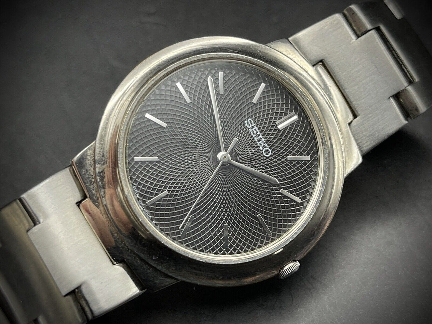 Vintage Seiko Spider Web Dial Rare Quartz Slim 34mm Gents Watch, Japan Made - Grab A Watch Co