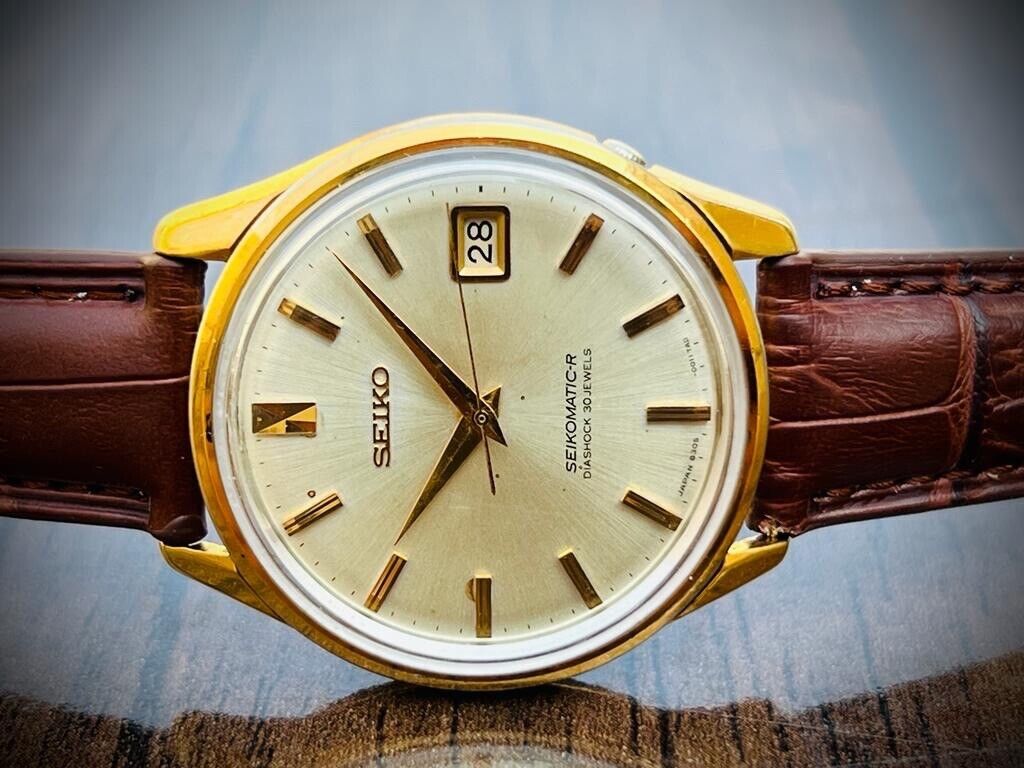 Vintage Seiko Sportsmatic-R 30 Jewels 8305-0020 Automatic Gents Watch,Japan 38mm - Grab A Watch Co