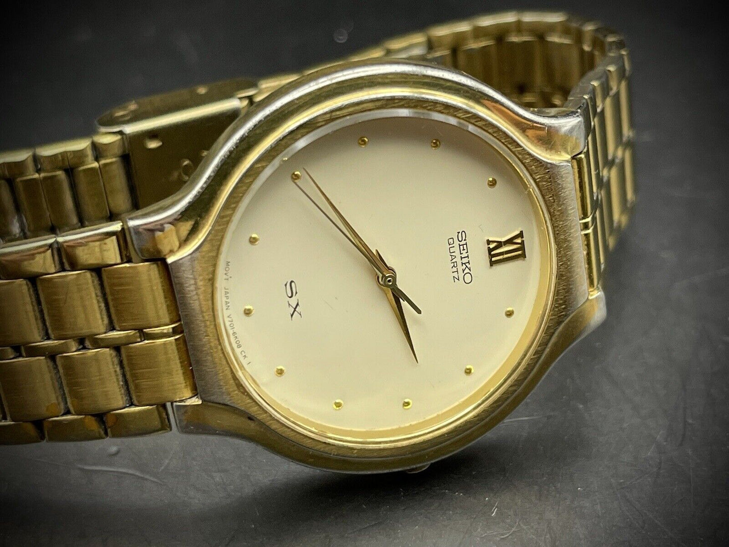 Vintage Seiko SX Quartz All Gold Slim 34mm Gents Watch, Japan made - Grab A Watch Co