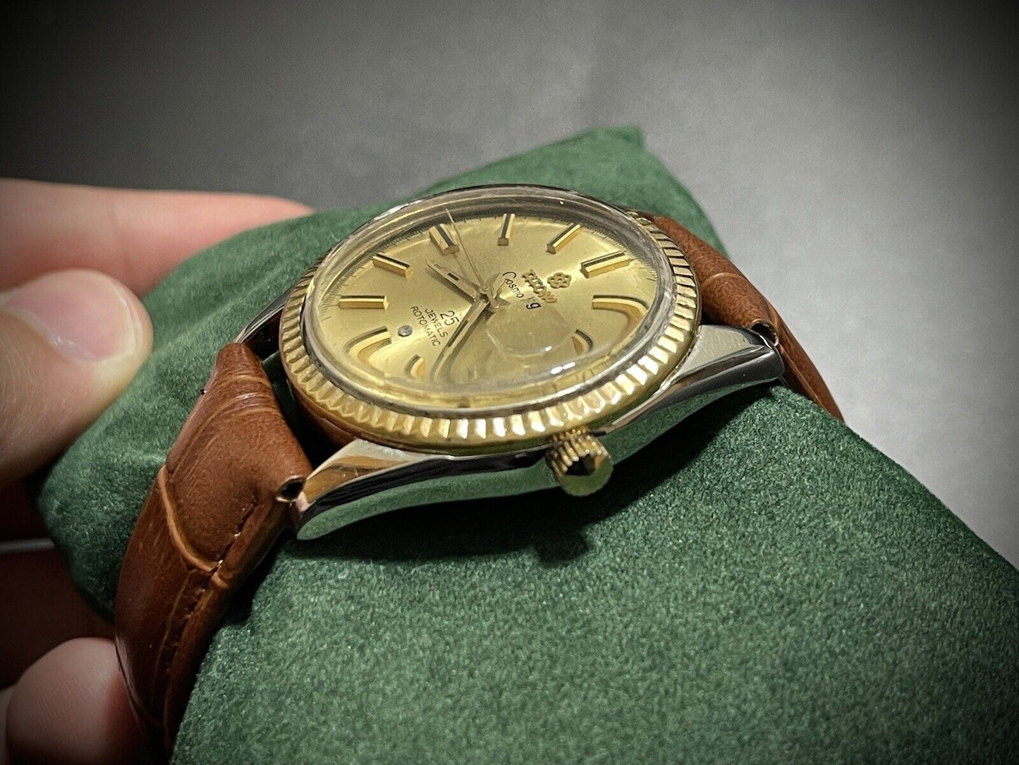 Vintage Titoni Cosmo King 25 Jewels Champagne Dial 36mm ETA 2783 Gents Watch - Grab A Watch Co