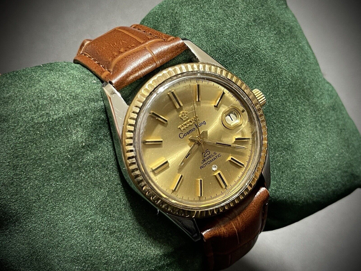 Vintage Titoni Cosmo King 25 Jewels Champagne Dial 36mm ETA 2783 Gents Watch - Grab A Watch Co