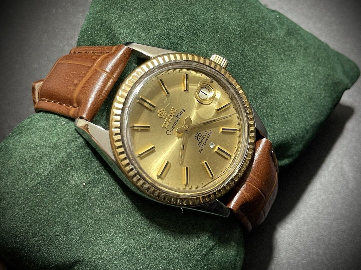 Vintage Titoni Cosmo King 25 Jewels Champagne Dial 36mm ETA 2783 Gents Watch - Grab A Watch Co
