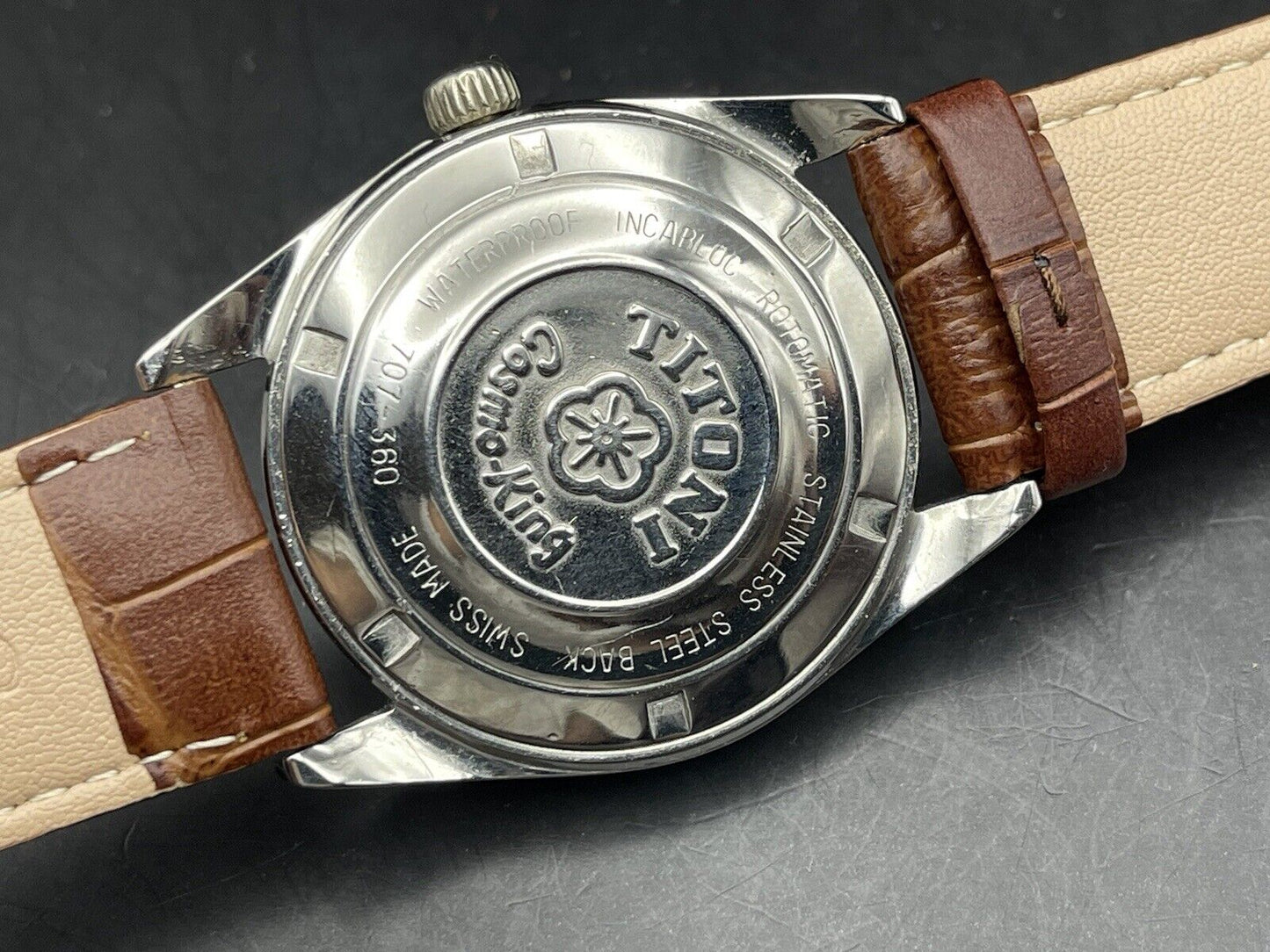Vintage Titoni Cosmo King 25 Jewels Champagne Dial 36mm Mens Watch, ETA Swiss - Grab A Watch Co