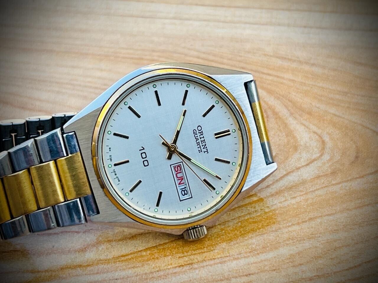 Vintage Watch Orient 100 2/Tone Quartz Mens Watch, Japan Made 35mm - Grab A Watch Co