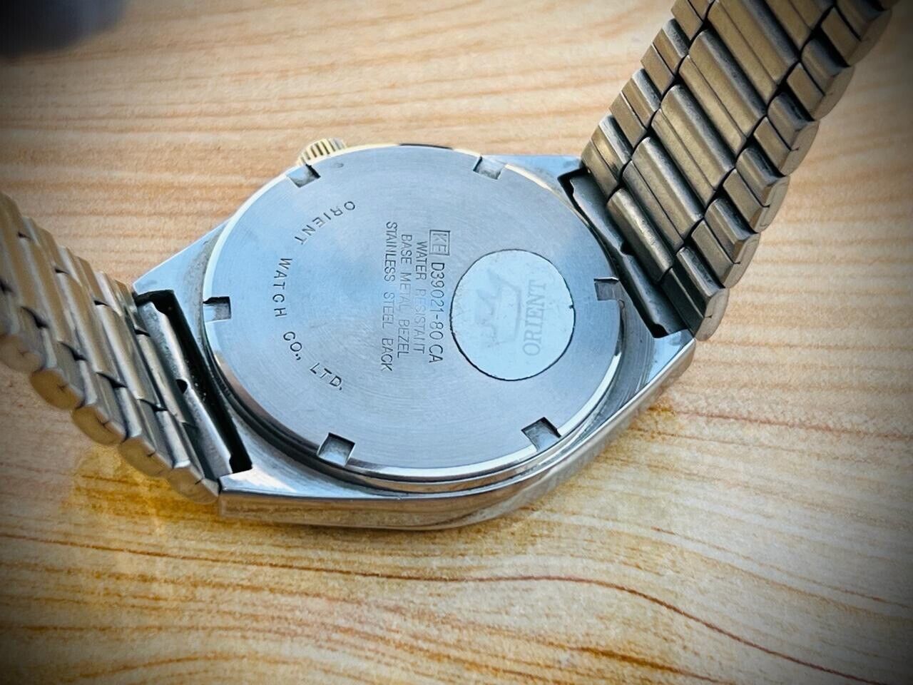 Vintage Watch Orient 100 2/Tone Quartz Mens Watch, Japan Made 35mm - Grab A Watch Co