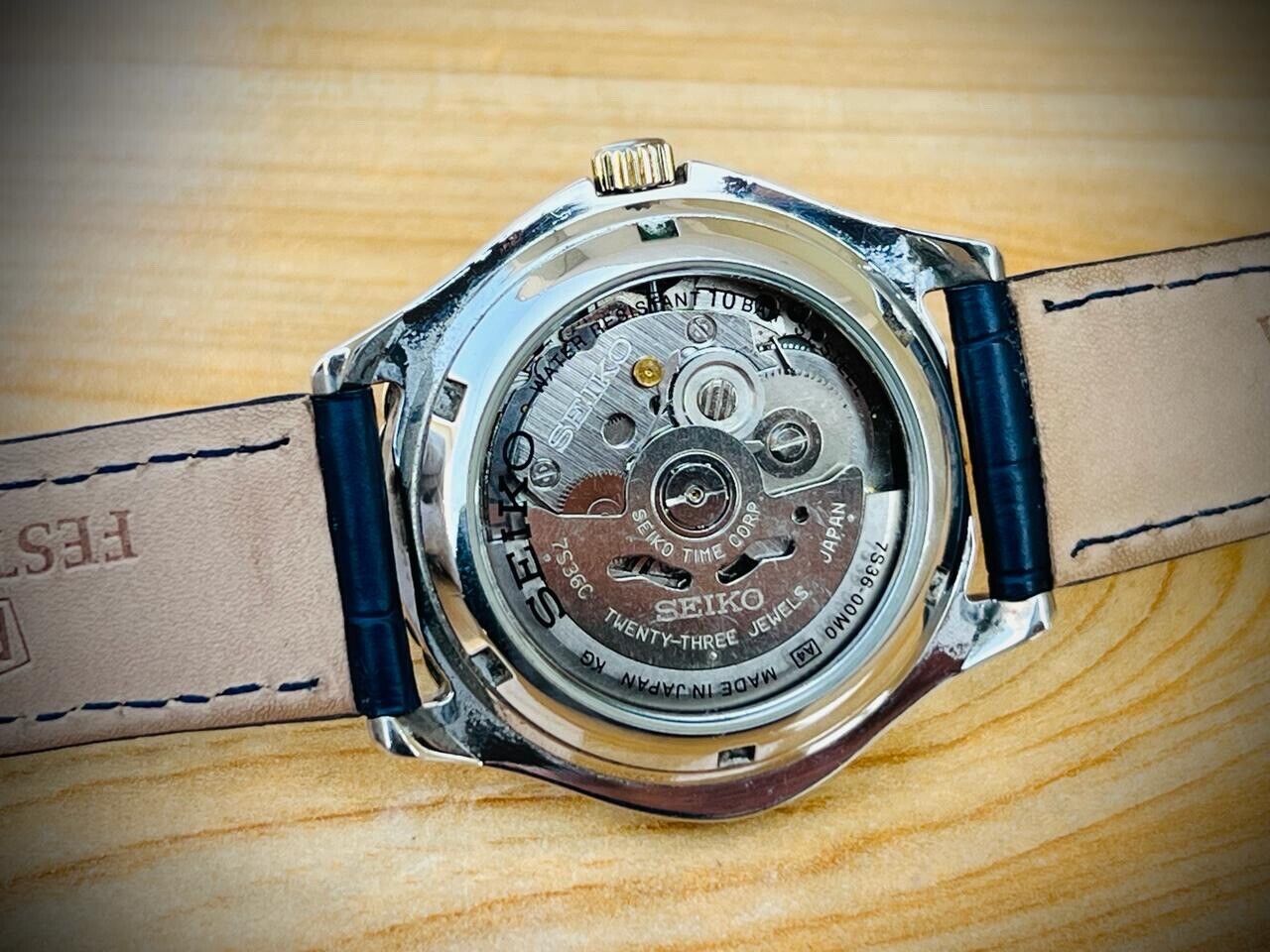 Vintage Watch Seiko 5 Sports 100m 23 Jewels 7S36-00M0 Gents Watch, 40mm UFO Blue - Grab A Watch Co