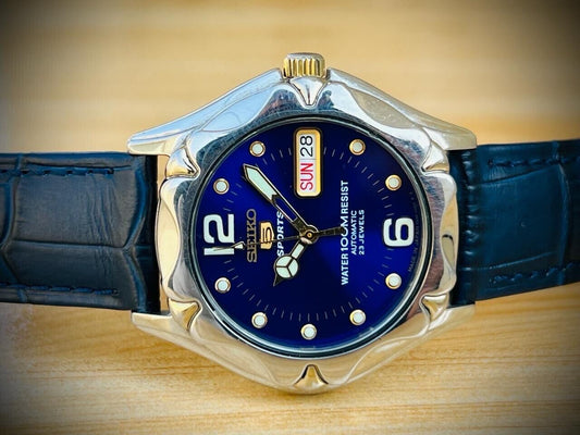 Vintage Watch Seiko 5 Sports 100m 23 Jewels 7S36-00M0 Gents Watch, 40mm UFO Blue - Grab A Watch Co