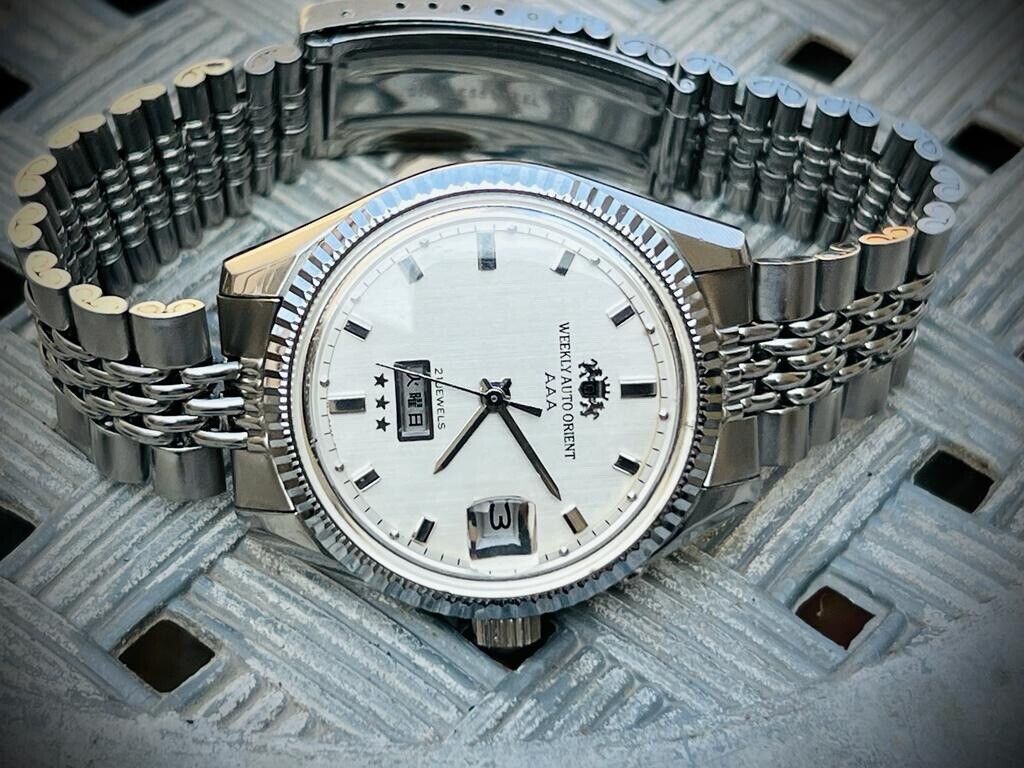 Vintage Weekly Auto Orient AAA 21 Jewels Automatic Beautiful Dial Gents Watch - Grab A Watch Co