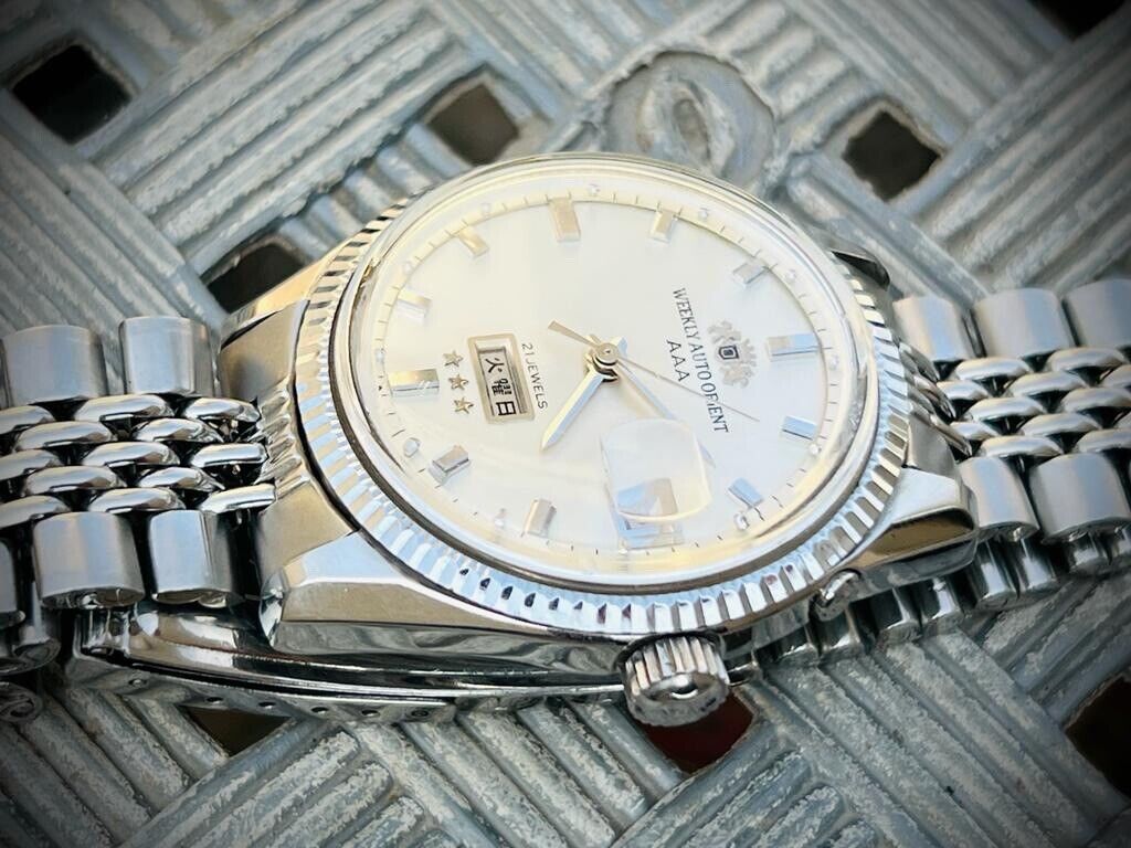 Vintage Weekly Auto Orient AAA 21 Jewels Automatic Beautiful Dial Gents Watch - Grab A Watch Co