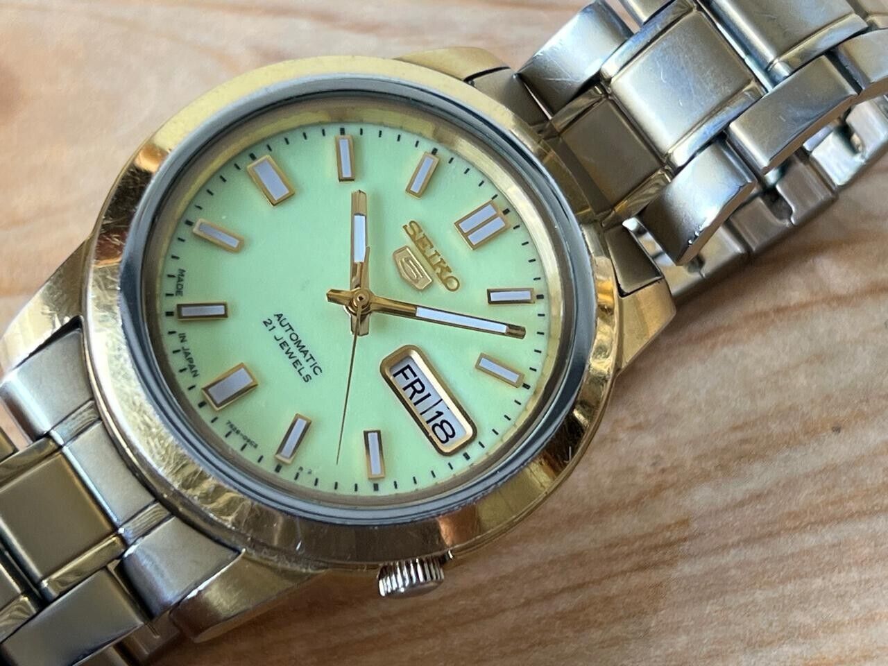 Seiko 5 7S26-02W0 Lume Dial Automatic 21 Jewels 39mm Men’s Watch