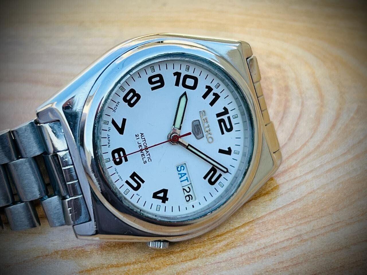 Seiko 5 Automatic 21 Jewels Unique Dial 7S26 Mens Watch 38mm
