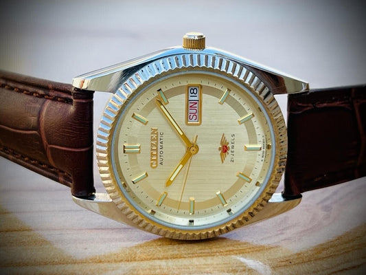 Vintage Citizen Stunning Dial Automatic Mens Watch 36mm Perfect