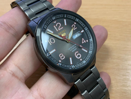 Seiko 5 Sports 100m Monster Limited Edition Beautiful Automatic Mens Watch