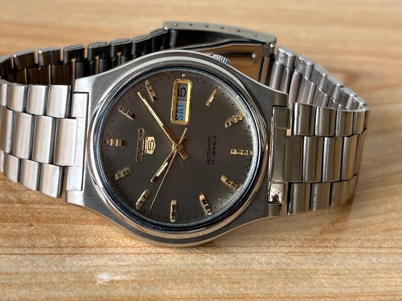 Vintage Seiko 5 Grey 7009-3171 Automatic 36mm Men's Watch