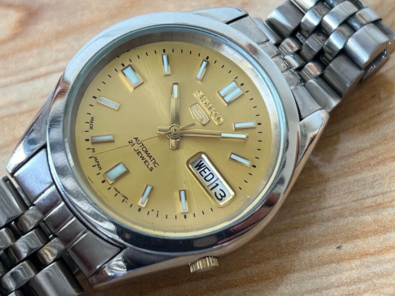 Seiko 5 Gold Dial 7s26-00x0 Automatic 21 Jewels 37mm Men’s Watch, Perfect