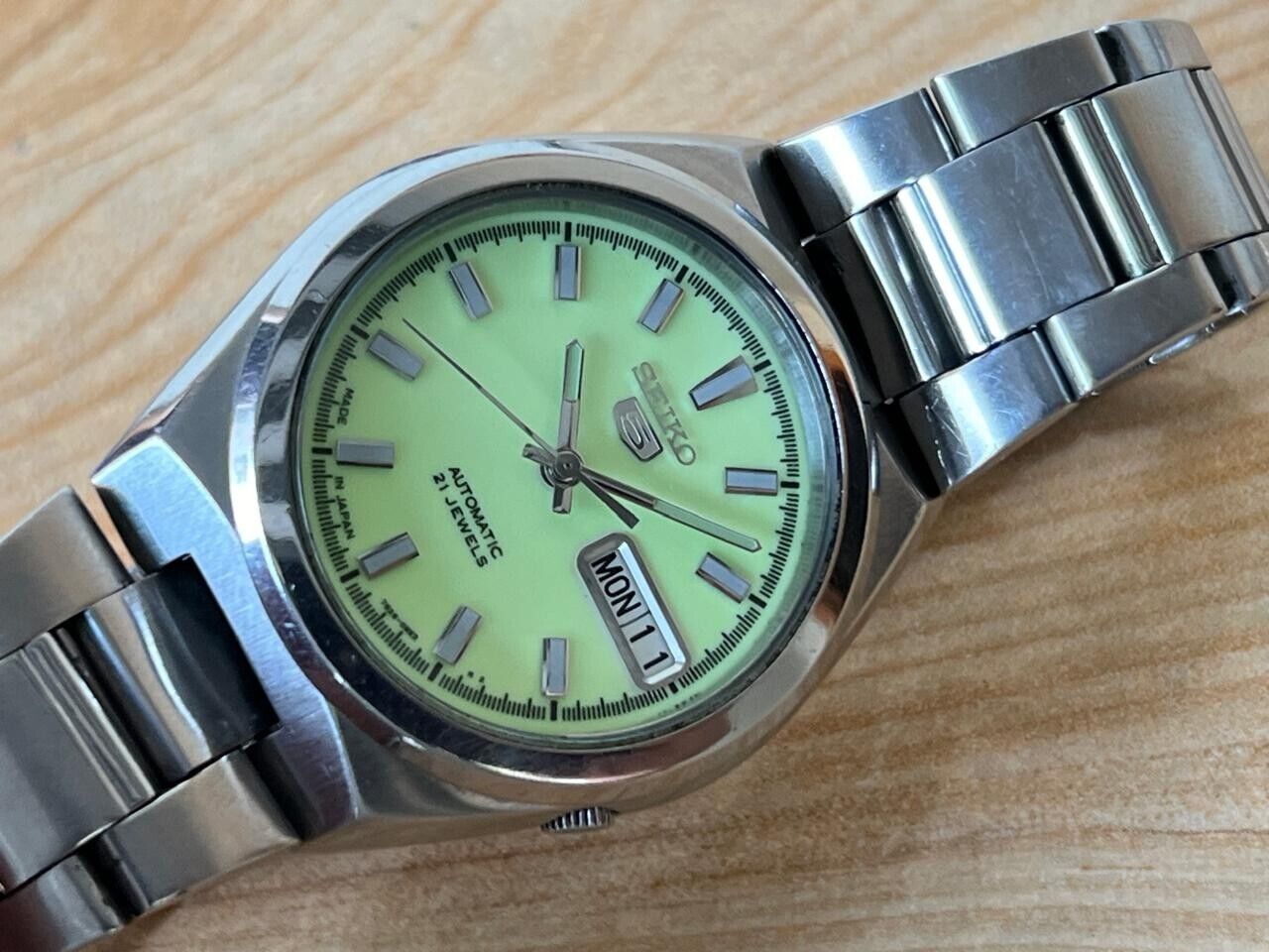 Seiko 5 Lume Dial 7s26 02s0 Automatic 37mm Men s Watch Perfect Grab A Watch