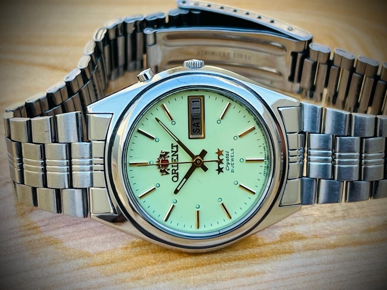 Vintage Orient 3 Star Radium Dial Automatic Mens Watch, Beautiful 37mm