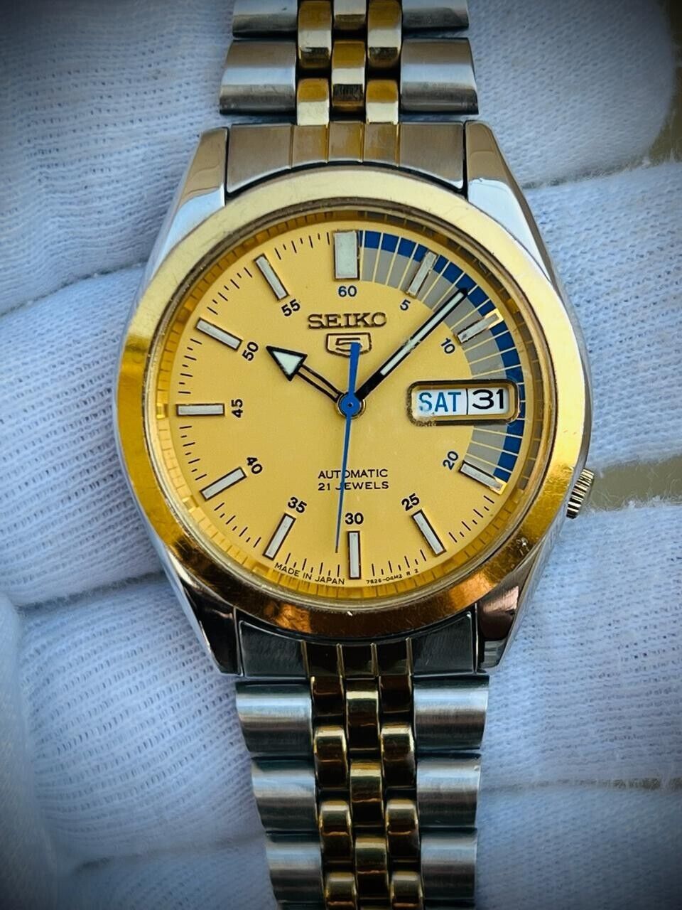 Mens Watch Seiko 5 Automatic Yellow Racer Dial 21 Jewels 37mm, 7s26-00x0