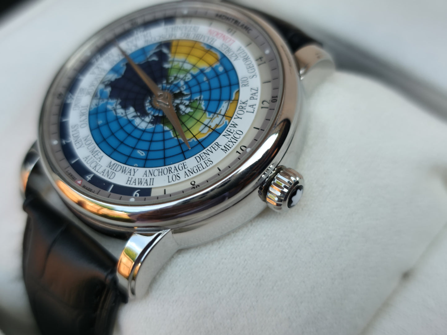 MONTBLANC ORBIS TERRARUM 4810 - 115071 Automatic World Timer Watch 43mm + Box