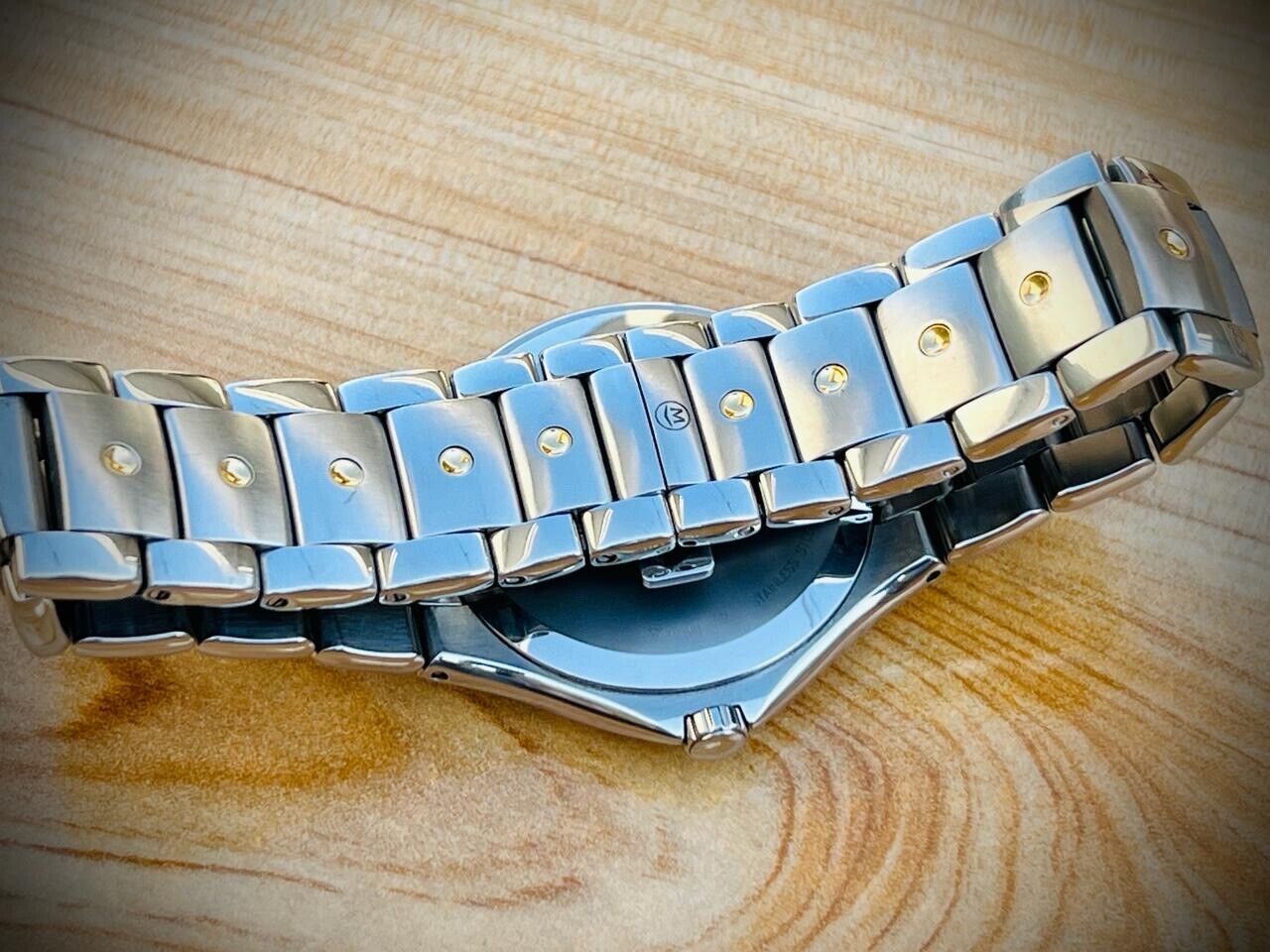 Movado S.E Sports Edition Quartz Mens Watch 40mm Swiss made , Perfect, 2/Tone - Grab A Watch Co