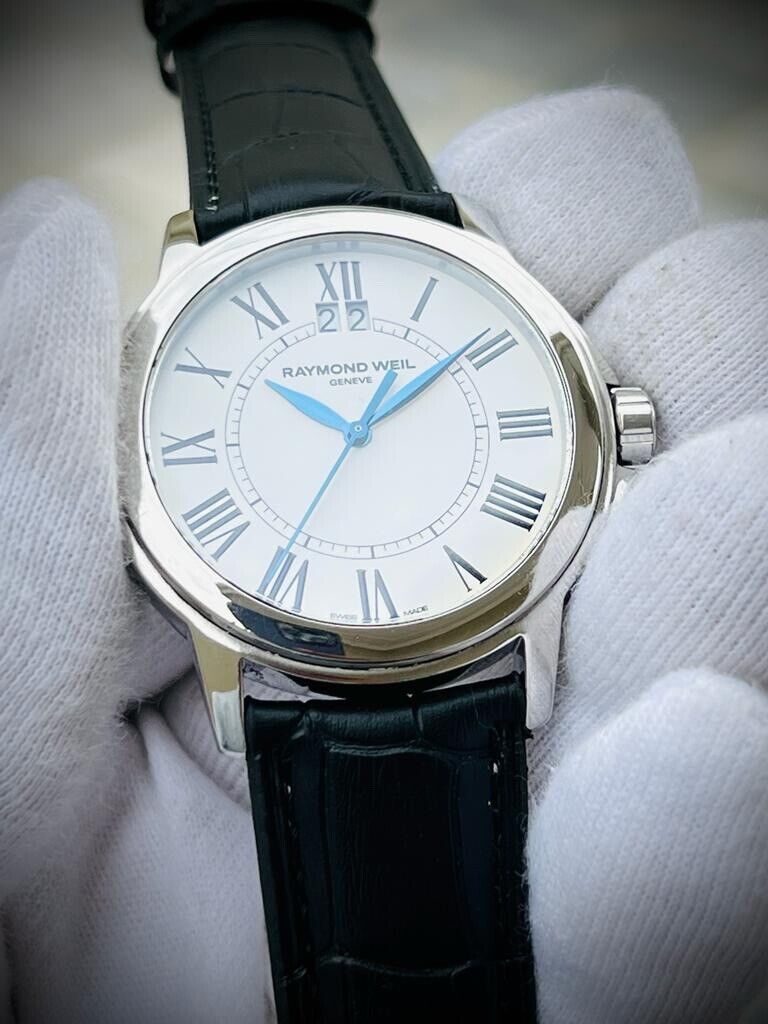 Raymond Weil Geneve Quartz 43mm Gents Watch 5576 Swiss Made - Grab A Watch Co