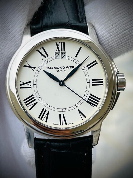Raymond Weil Geneve Quartz 43mm Gents Watch 5576 Swiss Made - Grab A Watch Co