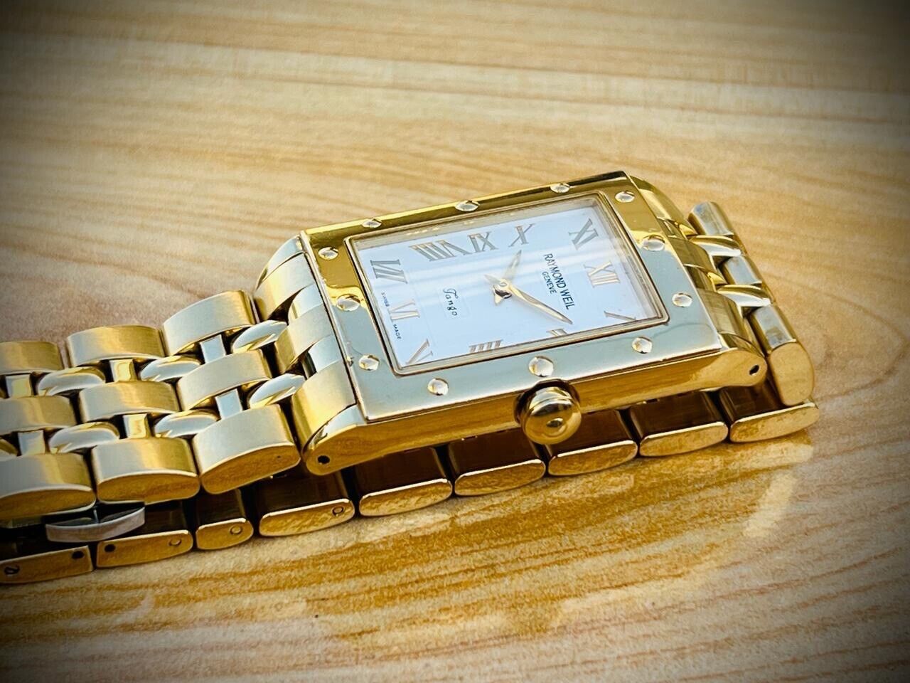 Raymond Weil Geneve Tango Gold 5381 28mm Swiss Made Watch, Perfect - Grab A Watch Co