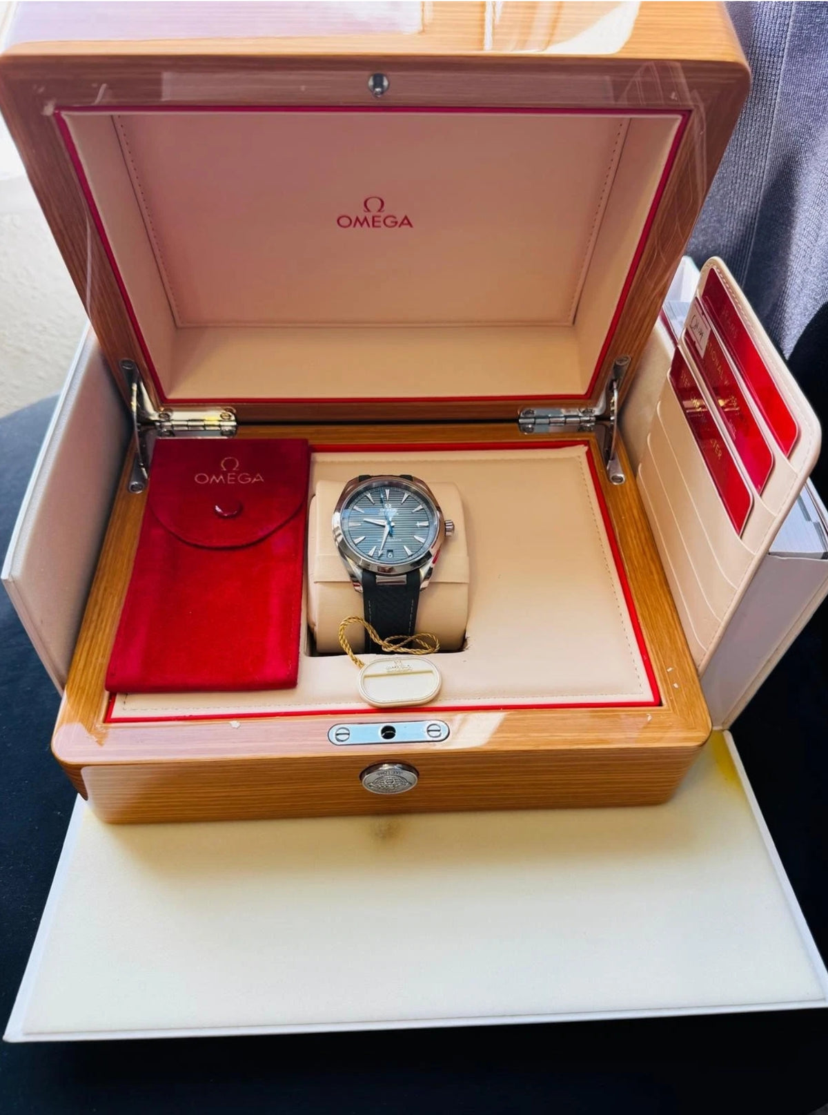 OMEGA Seamaster Aqua Terra Chronometer 220.10.41.21.03.002 - 41mm Full Set