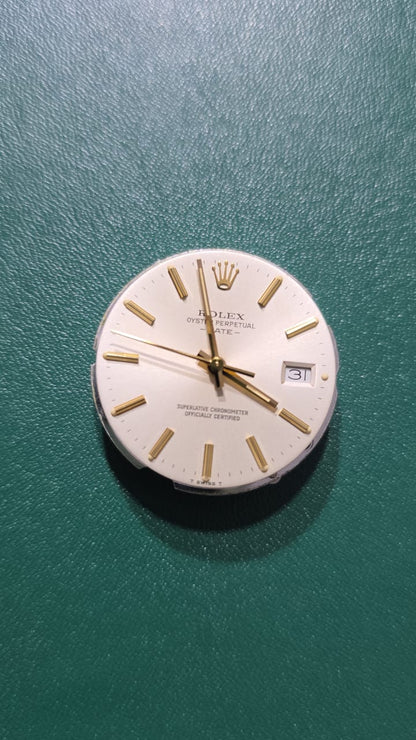 Vintage Rolex Oyster Perpetual Date 18k Gold 15053 Automatic 34mm Mens Watch