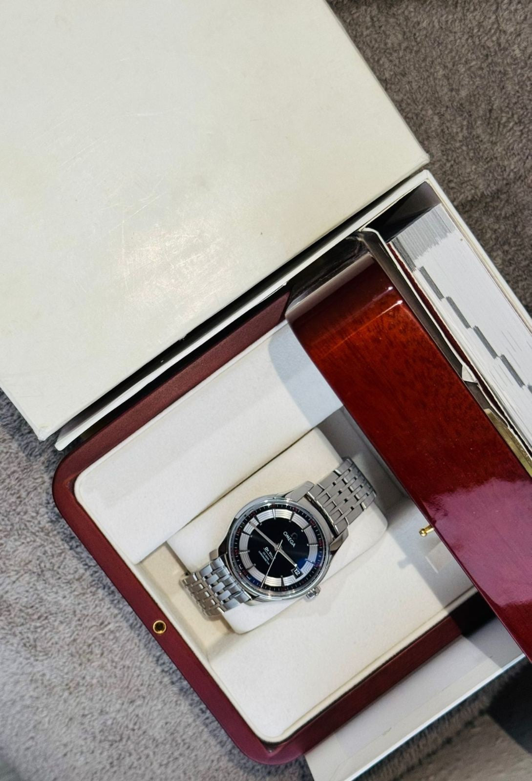 Omega De Ville Hour Vision Men's Watch Black Dial + Box - Excellent Condition