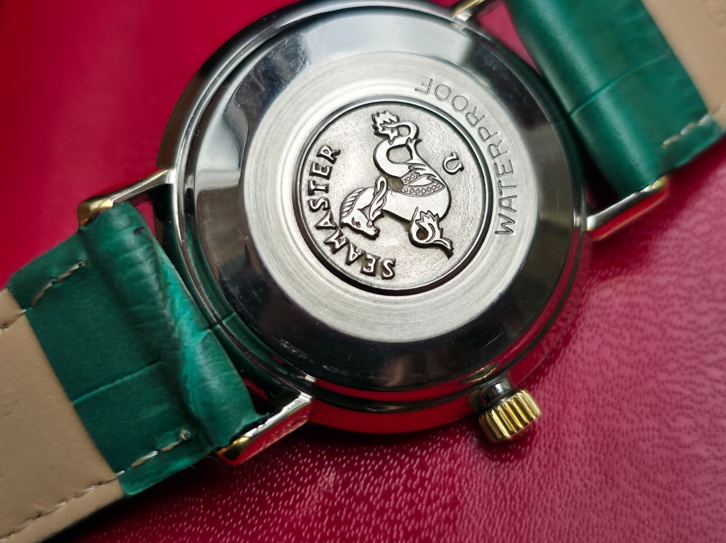 Vintage Omega Seamaster Deville Stunning 18k Gold Bezel Automatic Watch + Box