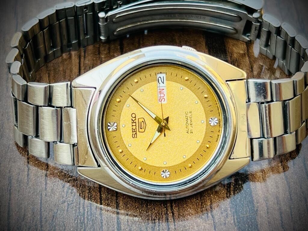 Seiko 5 Automatic 21 Jewels 2/Tone Dial 7S26 Gents Watch Japan 37mm, Rare - Grab A Watch Co