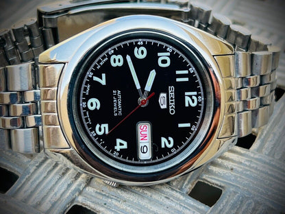 Seiko 5 Automatic 21 Jewels Black Dial Ref:7S26-00x0, Japan 36mm - Grab A Watch Co