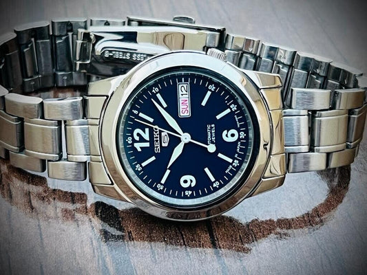 Seiko 5 Automatic 21 Jewels Blue Dial, 7S26-02W0 39mm Men’s Watch - Grab A Watch Co