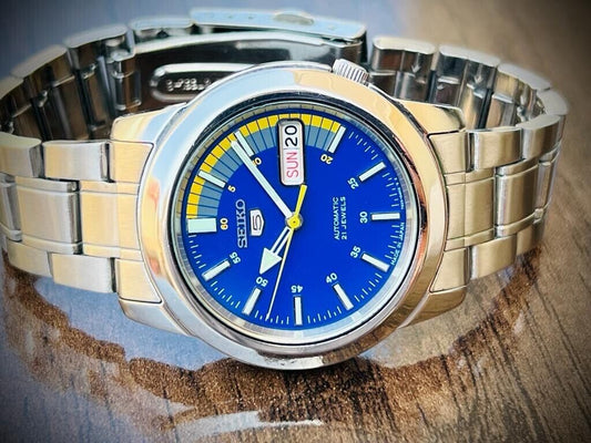 Seiko 5 Automatic 21 Jewels Blue Racer Dial, 7S26-02W0, 39mm Mens Watch - Grab A Watch Co