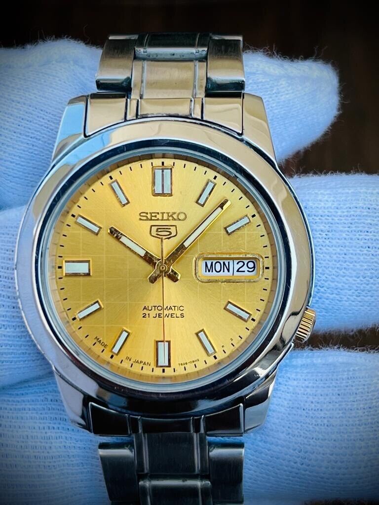 Seiko 5 Automatic 21 Jewels Gold Dial, 7S26-02W0 39mm Men’s Watch - Grab A Watch Co