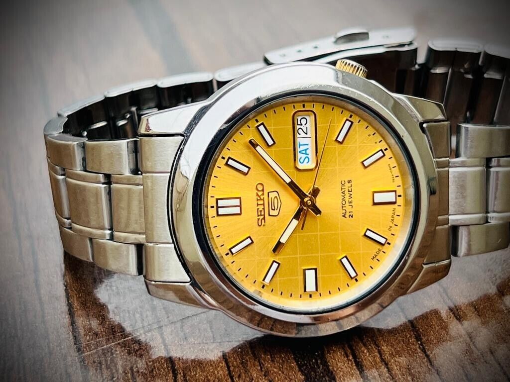 Seiko 5 Automatic 21 Jewels Gold Dial, 7S26-02W0 39mm Men’s Watch - Grab A Watch Co