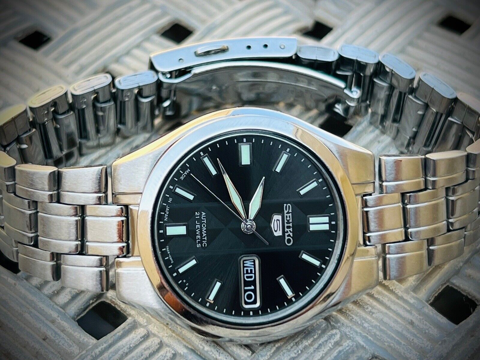 Seiko 5 Automatic 21 Jewels Rare Dial Ref 7S26 03E0 Japan 36mm