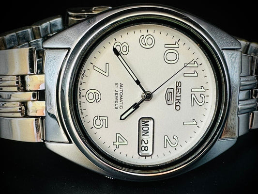 Seiko 5 Automatic 21 Jewels White Dial, 7S26 0180, 36mm, Mens Watch - Grab A Watch Co