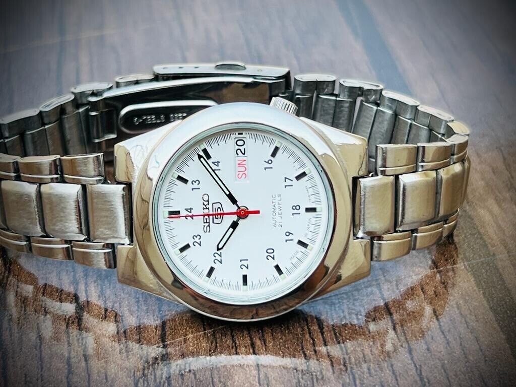 Seiko 5 Automatic White Dial 21 Jewels 35mm 7s26 02v0 Japan Made Gents Watch - Grab A Watch Co