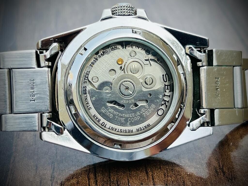 Seiko 5 Sports 100m 7S36-04K0 Automatic Gents Watch Genuine 42mm