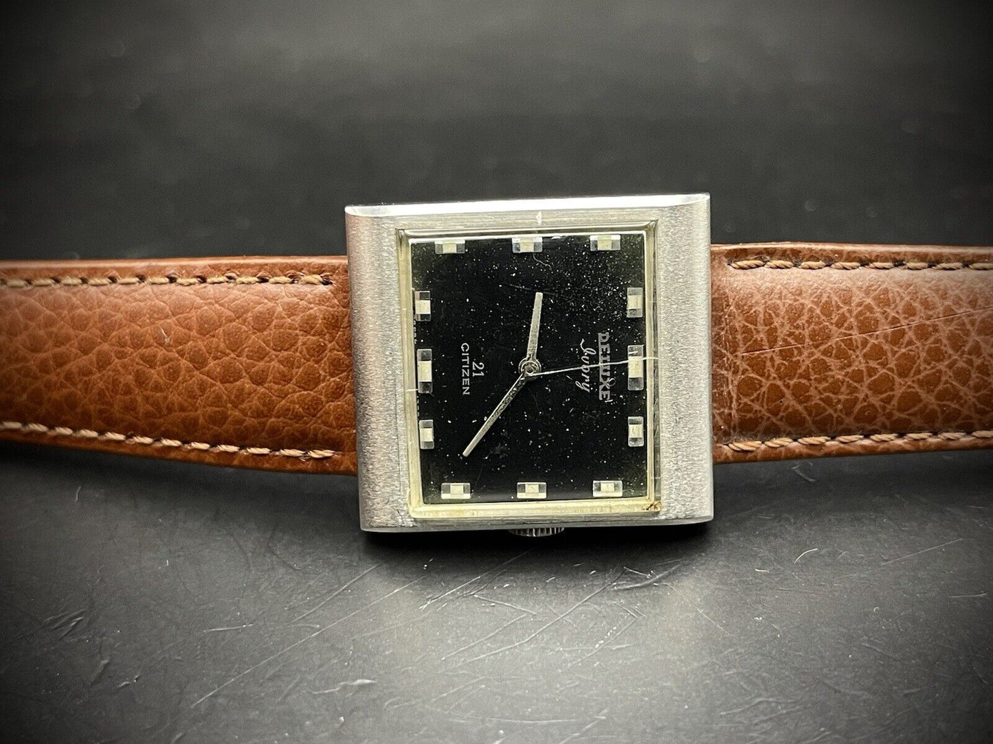 Vintage Citizen Deluxe Ivory 21 Jewels Tank 27mm Manual Wind Unisex Watch, Japan