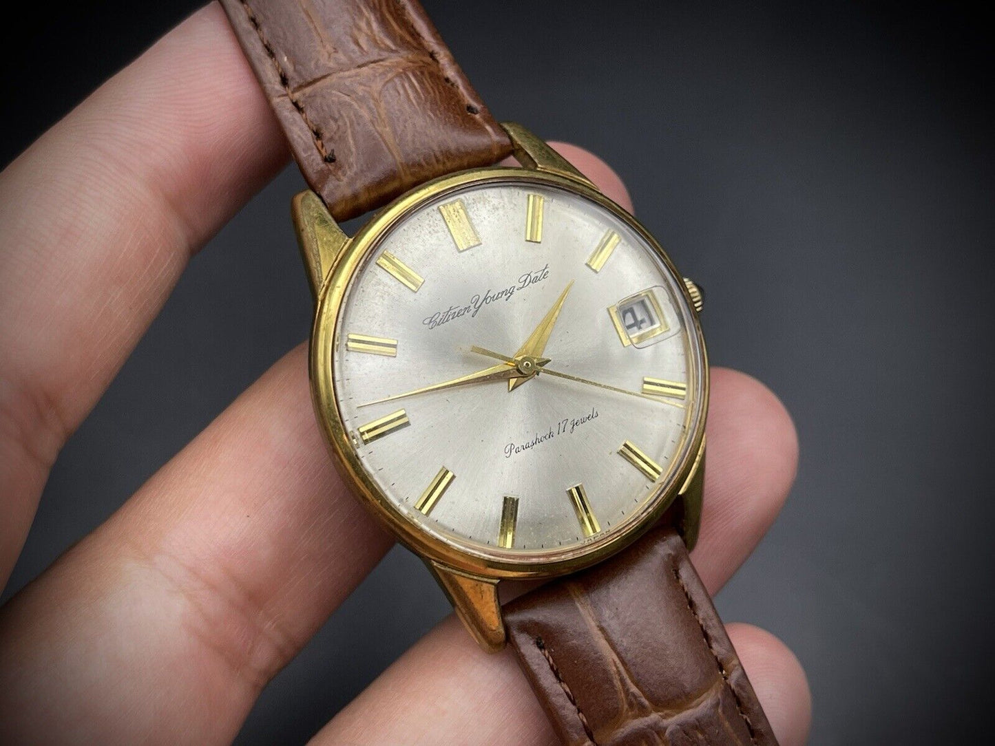 Vintage Citizen Young Date Gold 17J Parashock HD514811 Manual Wind Gents Watch - Grab A Watch Co