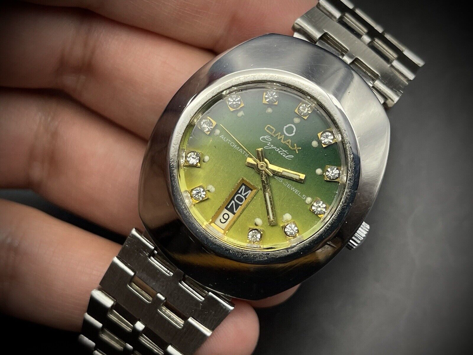 Vintage Omax Crystal 25 Jewels Automatic Green Diamond Dial 36mm Mens Watch - Grab A Watch Co