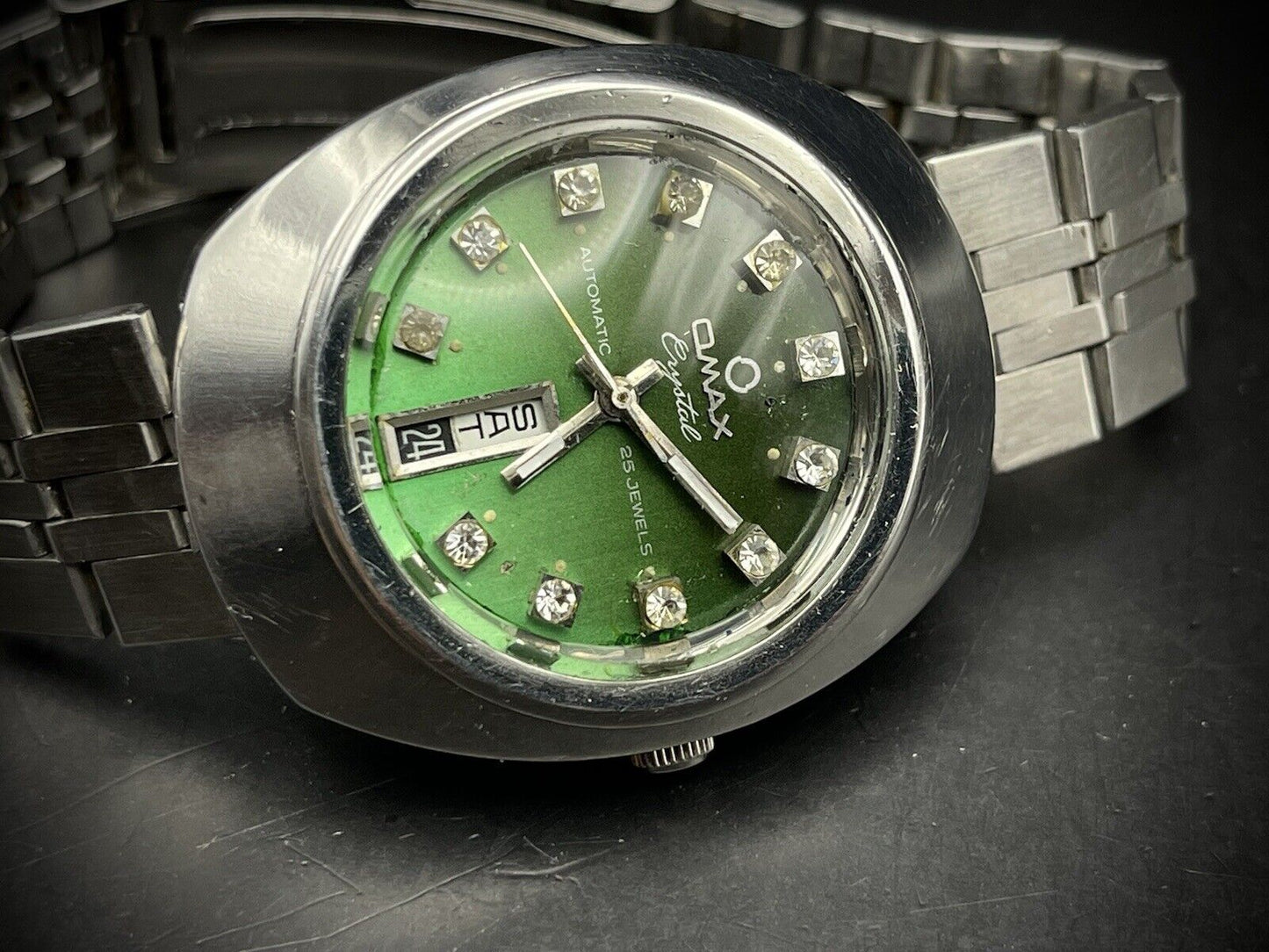 Vintage Omax Crystal 25 Jewels Automatic Green Diamond Dial 36mm Mens Watch - Grab A Watch Co