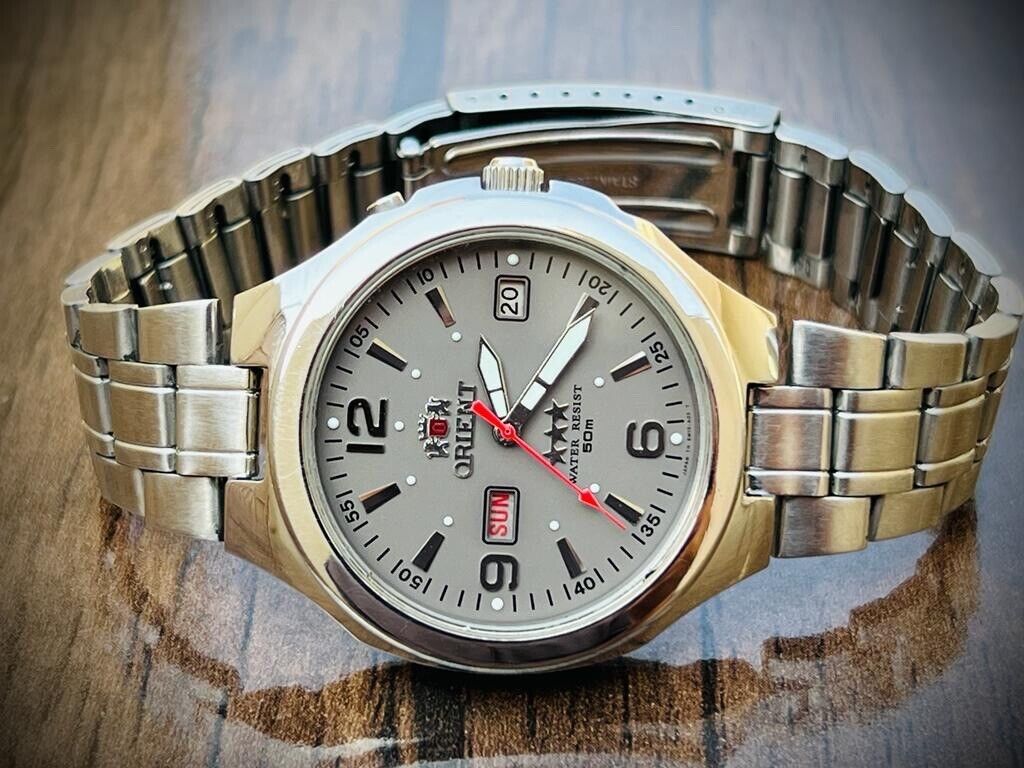 Vintage Orient 3 Star 50m NOS Grey Dial, Perfect Mens Watch 40mm - Grab A Watch Co