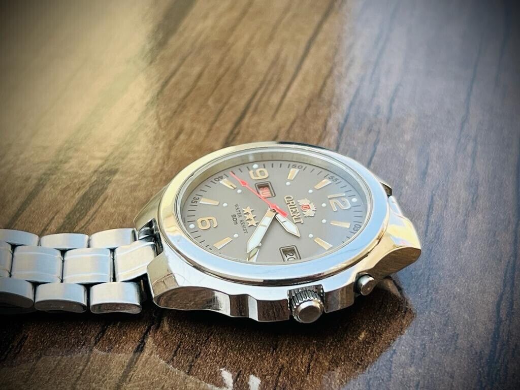 Vintage Orient 3 Star 50m NOS Grey Dial, Perfect Mens Watch 40mm - Grab A Watch Co