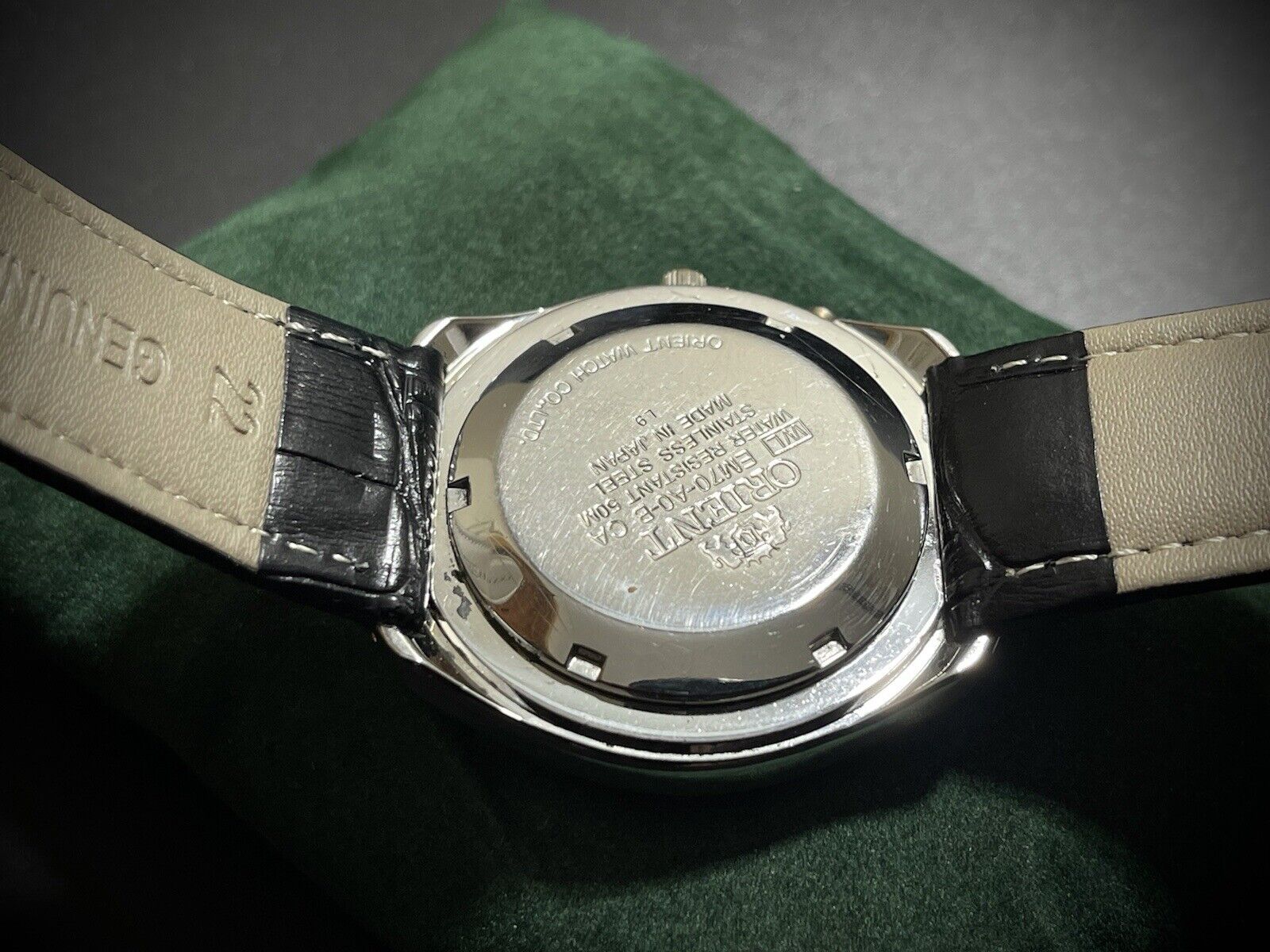 Vintage Orient 3 Star Sapphire Glass Black Dial (Date) 40mm Gents Watch, Japan - Grab A Watch Co