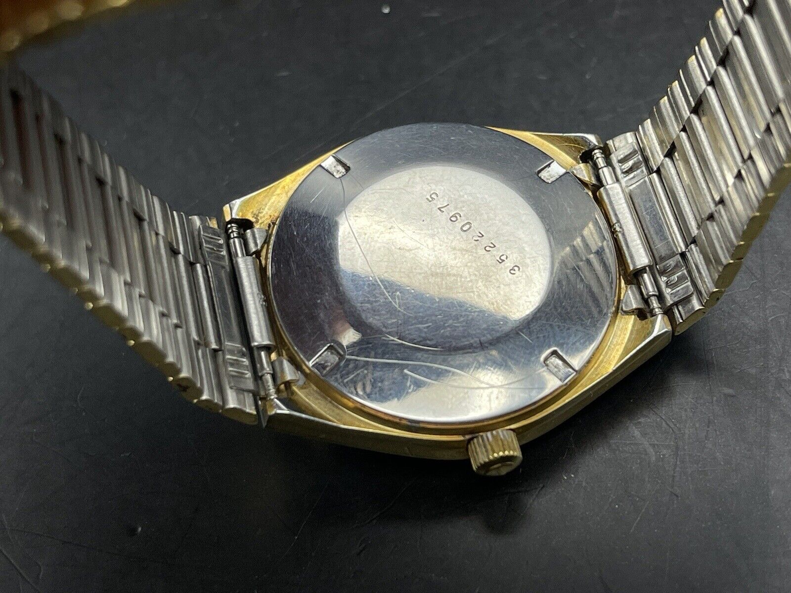 Vintage Rado All Gold Voyager 35mm Automatic Gents Watch, Swiss Made - Grab A Watch Co